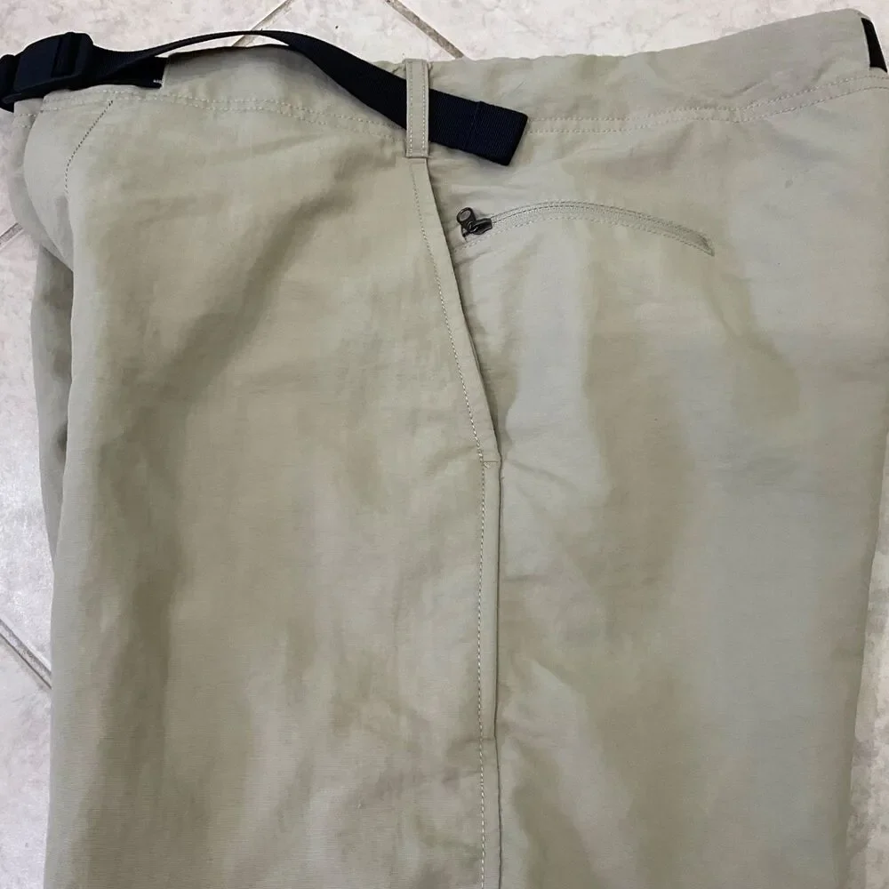North Face Belted Shorts Men's 32 Hiking Fishing Outdoors Packable zip pockets *